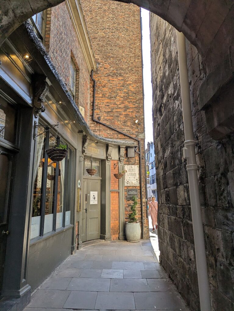 York mit Kindern - Eine Gasse in York