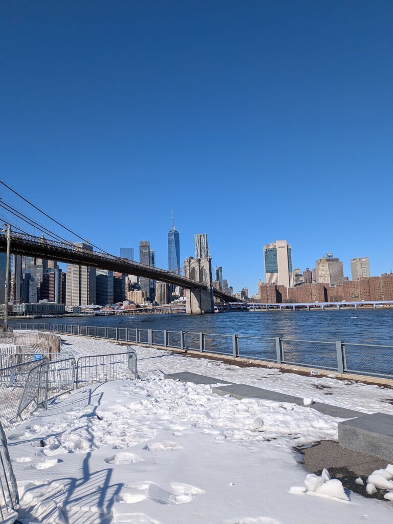 Brooklyn Bringe in DUMBO