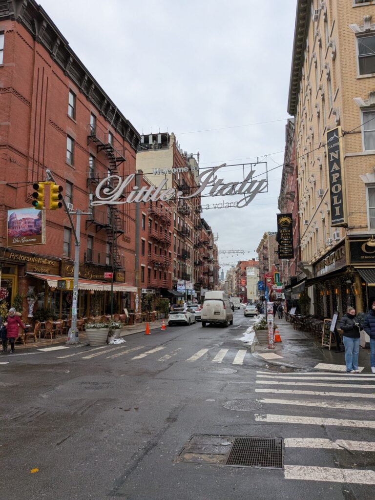 Little Italy Schild